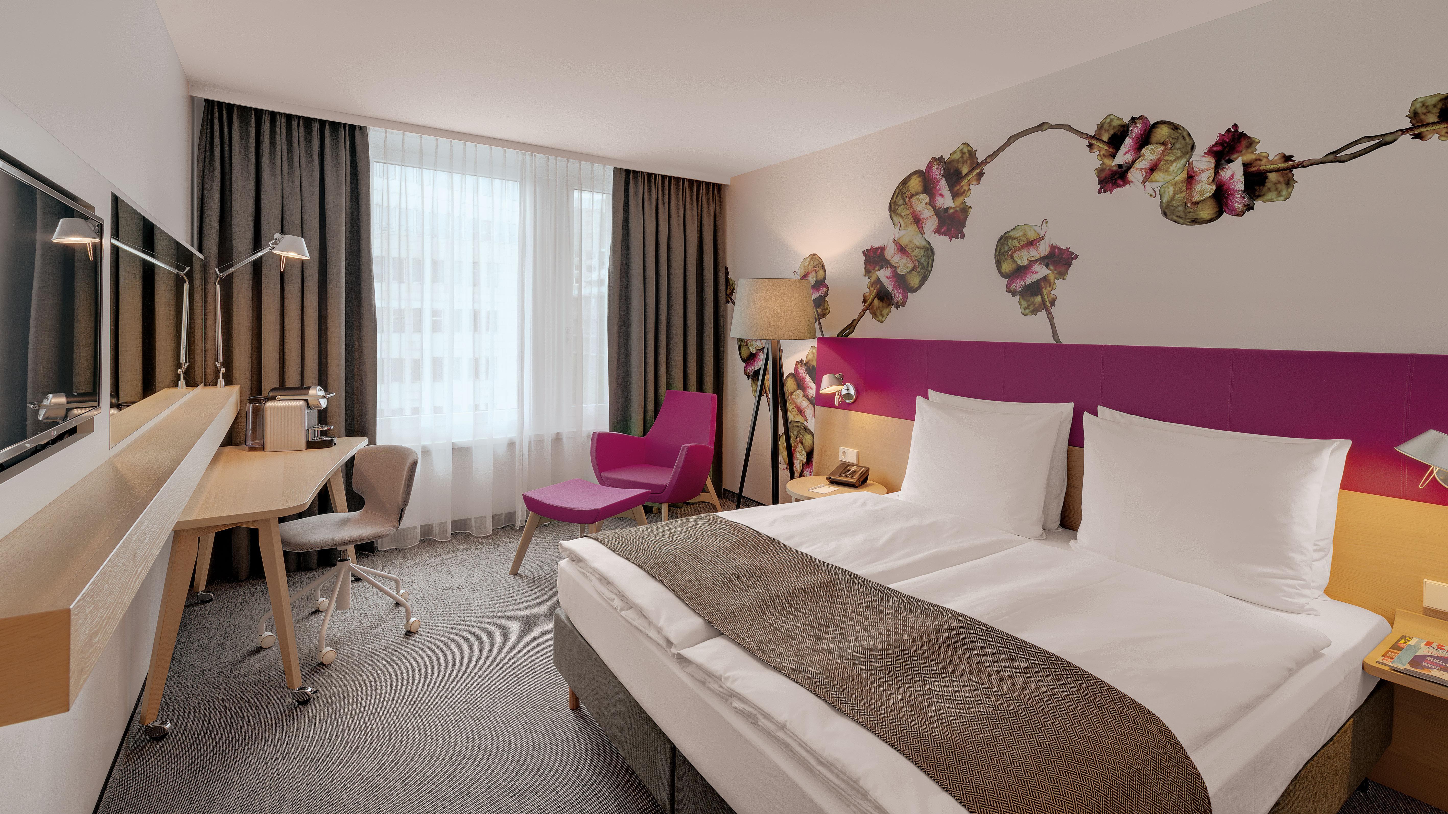 Holiday Inn Frankfurt - Alte Oper By Ihg Frankfurt am Main Exterior photo