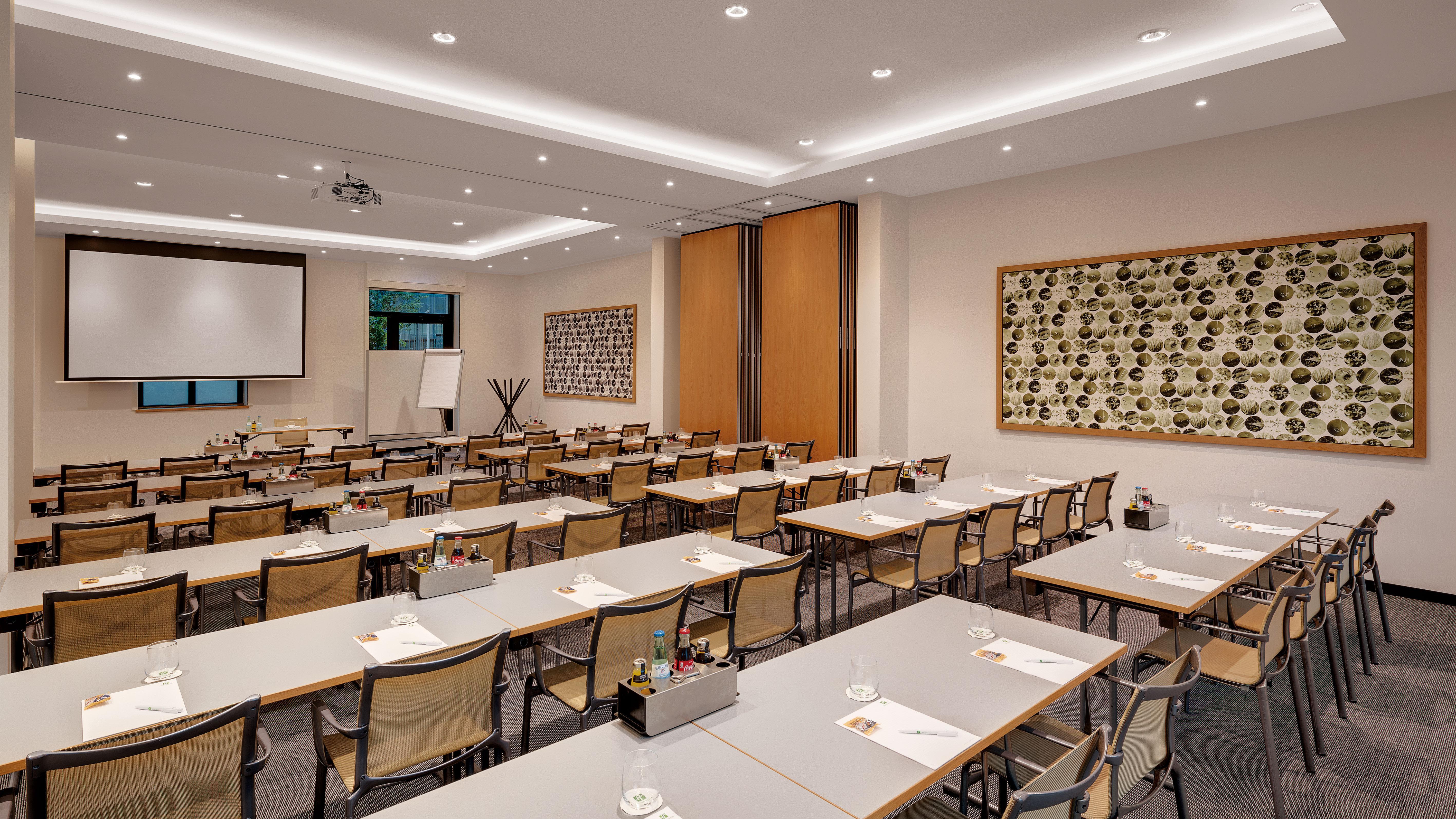 Holiday Inn Frankfurt - Alte Oper By Ihg Frankfurt am Main Exterior photo