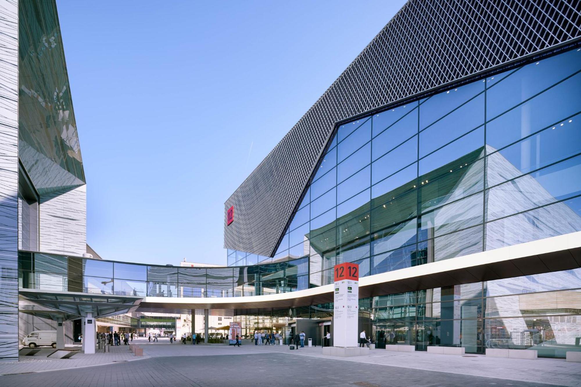 Holiday Inn Frankfurt - Alte Oper By Ihg Frankfurt am Main Exterior photo