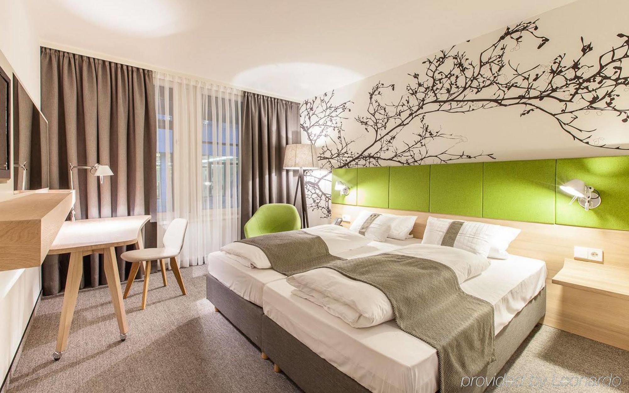Holiday Inn Frankfurt - Alte Oper By Ihg Frankfurt am Main Exterior photo