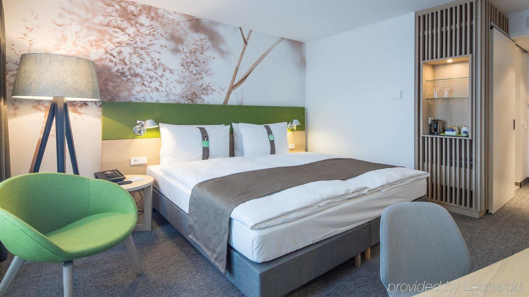 Holiday Inn Frankfurt - Alte Oper By Ihg Frankfurt am Main Exterior photo
